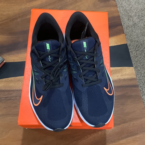Nike Quest 3 - Picture 2 of 3